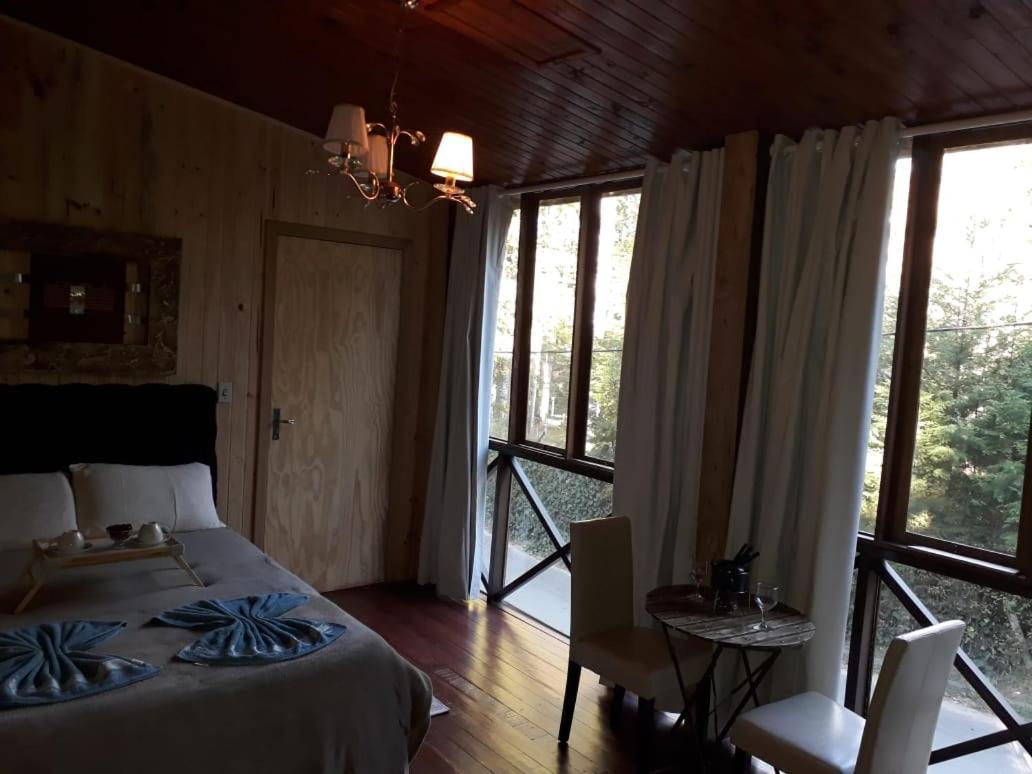 Valentina Com Lareira E Churrasqueira Casa de férias Campos do Jordão